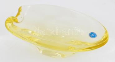 Bohemia cseh sárgán színezett asztaldísz, címkével jelzett, hibátlan, 17x13 cm