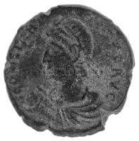 Római Birodalom 348-350. / II. Constantius / Aquileia / AE2 bronz (4,74g) T:XF Roman Empire / 348-350. / Constantius II / Aquileia / AE2 bronze "DN CONSTAN-TIVS PF AVG / FEL TEMP REPARA-TIO - A - AQS dot" soldier holding spear, point downwards, leading small figure from a hut beneath a tree with long spear-head shaped leaves (4,74g) C:XF