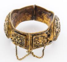 Régi réz karék, filigrán díszítéssel