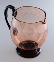 Art deco kancsó. Anyagában színezett, köszörült mintával, jelzés nélkül, hibátlan, m: 18,5 cm