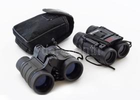 2 darab távcső, közte Bruneau