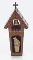 Csengővel és Jézus alakjával asztali fa kegytárgy, m: 27,5 cm