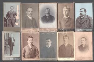 10 db férfiakat ábrázoló vizitkártya, különféle műtermekből (közte Király János, Kaposvár; Kohlmann Sándor, Ungvár; Ferenczy Lukács, Székelyudvarhely; stb.), változó állapotban