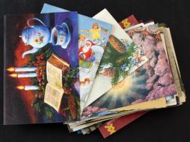 Kb. 100 db MODERN karácsonyi motívum képeslap / Cca. 100 modern Christmas greeting motive postcards