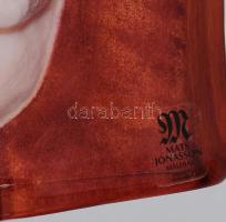 Mats Jonasson (svéd, 1945-): Ólomkristály asztaldísz a Maszk sorozatból, színezett, címkével és grav...