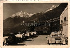 Merano, Merano (Südtirol); Albergo Roma restaurant terrace photo (EB)