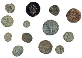 Római Birodalom vegyes, 13db-os gyengébb állapotú és/vagy töredékes érmetétel T:F,VG Roman Empire 13pcs coin lot in weaker or cracked condition C:F,VG