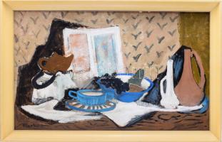 Markos Vera (1907-1986): Csendélet modern kerámiákkal. Olaj, farost. Jelzett. Hátoldalán Képcsarnok Vállalat címkéjével. Fakeretben. 50x80 cm.