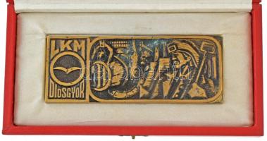 ~1970. "LKM (Lenin Kohászati Művek) Diósgyőr" bronz plakett eredeti tokban (145x157mm) T:AU