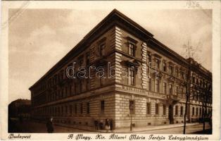 Budapest VI. Magyar királyi állami Mária Terézia leánygimnázium. Andrássy út 65. Goszleth fényképész felvétele 1926. (EB)
