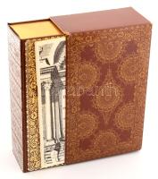 M. Tótfalusi Kis Miklós Aranyas Bibliája. Szent Biblia, Azaz Istennek Ó és Új Testamentomában Foglaltatott egész Szent Írás. Ford.: Károli Gáspár. Bp., 1989, Európa. Az 1685-ben Amszterdamban, Misztótfalusi Kis Miklós által nyomtatott Biblia hasonmás kiadása, kísérőfüzettel. Kiadói aranyozott műbőr-kötés, aranyozott lapélekkel, kissé kopott kiadói kartontokban.