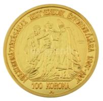 1907. 100K "Ferenc József Megkoronázásának Negyvenedik Évfordulójára" aranyozott Ag utánve...