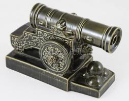 Cár-ágyú alakú orosz vodkás üveg, hibátlan, 23x14,5 cm