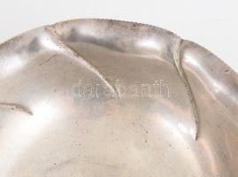 Ezüst (Ag) kínáló, jelzett, d: 14 cm, nettó 121g