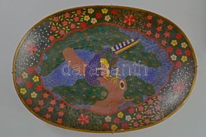 Cloissone kínáló pár - fenyőágon ülő madarak mintáival. Japán, Meidzsi-kor, cca 1850/70, rekeszzomán...