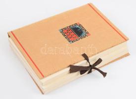 Dsida, Kiss, Szemlér: Dsida Jenő: Nagycsütörtök; Kiss Jenő: Kormos üvegen; I. Szemlér Ferenc: Ember és táj. Kolozsvár, [1934], Erdélyi Szépmíves Céh, 86 p.; 90 p.; 94 p. Kiadói papírkötés, kiadói egészvászon tékában.