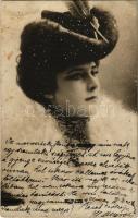 1902 Szemlak, Semlac (Arad); hölgy kalapban / lady in hat. photo (EK)