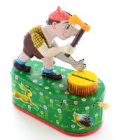 Lemezárugyár Favágó persely, korábbi verzió, 14x15 cm, működik, kulcs nélkül.