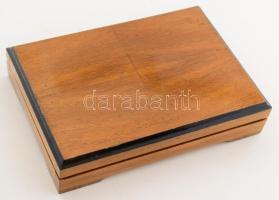 Fa kártyadoboz, 12x17 cm