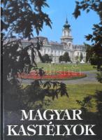 Dercsényi Balázs (szerk.): Magyar kastélyok. 1992, Officina. Kiadói kartonált kötés, jó állapotban.