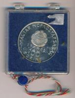 1980. 100Ft Ni "Szovjet-magyar közös űrrepülés" plombált, de sérült Magyar Nemzeti Bank tokban T:PP Adamo EM61