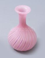 cca 1940 Murano Latticino kisváza, jelzés nélkül, hibátlan, m: 11 cm