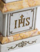 Nagyméretű márvány asztali feszület, kétrészes, jó állapotban, m: 51 cm