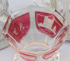 cca 1840-1880, 6 darab biedermeier pohár és korsó, közte címeres darabbal, pattogzásokkal, sérülések...