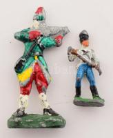 20 db kézzel festett ólomkatona + 1 db ágyú, változó méretben és állapotban, m: 4,5 cm-ig
