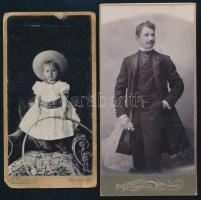 cca 1900-1910 Versec (Werschetz, Vršac), 2 db keményhátú fotó: Kalapos kislány karikával, F. Dajkovits műterméből, kissé viseltes, 15x8 cm + Elegáns úr portréja, Rosenbaum Béla műterméből, 16x8 cm