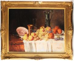 Wolff Károly (1869-1946): Csendélet. Olaj, vászon. Jelezve jobbra lent. Dekoratív, korabeli fakeretben. Kiállítva: Wolff Károly emlékkiállítás, Arad, 2019. Reprodukálva a kiállítás katalógusában, 34. oldalon. 68x88 cm / oil on canvas, signed, framed. Exhibited: Károly (Carol) Wolff memorial exhibition, Arad, 2019, reproduced in thre catalogue, page 34. KIZÁRÓLAG SZEMÉLYES ÁTVÉTEL, NEM POSTÁZZUK! / ONLY PERSONAL COLLECTION AT OUR OFFICE!