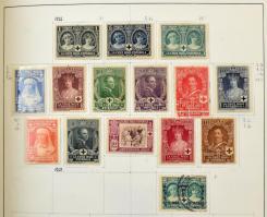 Spanyolország tartalmas gyűjtemény 4.600 db bélyeg előrajzolt albumban, nagyobb részben bélyegzett a...