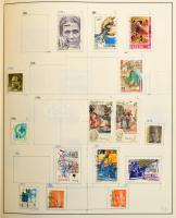 Spanyolország tartalmas gyűjtemény 4.600 db bélyeg előrajzolt albumban, nagyobb részben bélyegzett a...