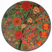 Madaras tál. Kézzel festett, fa tál. Hátoldalán kis kopással d: 35 cm,