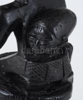 Afrikai faragott sok alakos szobor. Nigeria, Lagos, 1969. 49 cm