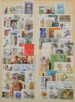 Sorozatok, önálló értékek 1-több példányos rendezője 1988-2002, 20 lapos nagy rugós berakó 12 oldalá...