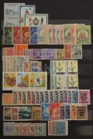 Többletpédányok nyugat-európai országokból, érdekes tétel jobb kiadásokkal, blokkokkal, szétesett 16...