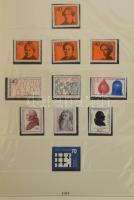 NSZK 1955-1981 gyakorlatilag komplett gyűjtemény előnyomott falcmentes Lindner albumban