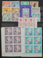 Főleg 60-as évek anyaga sok összefüggéssel, néhány régi kiadással 12 lapos nagy berakóban