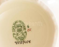 Zsolnay pillangó mintás vázas, jelzett, hibátlan, m: 18 cm