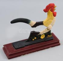 Festett vas kakas diótörő, fa talapzaton, 19x14 cm