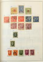 Csehszlovákia tartalmas gyűjtemény, 5.000 bélyeg 2 előrajzolt albumban, főleg bélyegzett anyag renge...