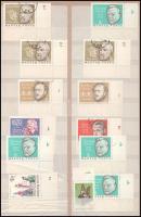 13 db 1960 utáni bélyeg ívszéli színes számokkal