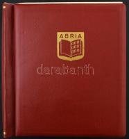 Dánia, Feroer, Grönland, Island és Norvégia tartalmas gyűjtemények, 5.250 bélyeg előrajzolt albumban...