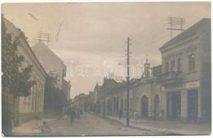 Csíkszereda, Miercurea Ciuc; Vákár könyvnyomda, Hotel Transsylvania szálloda, üzletek / street view, publishing house, hotel, shops. photo (fl)