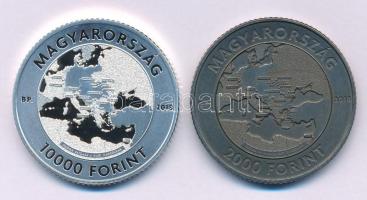 2018. 2000Ft Cu-Ni "100 éve ért véget az első világháború" kapszulában + 10.000Ft Ag "100 éve ért véget az első világháború" kapszulában, tanúsítvánnyal T:BU,PP  Adamo EM366, EM367
