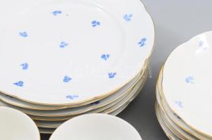 cca 1925 Schirnding Porzellan 6 személyes reggeliző szett, csészék alátéttel és desszertes tányérok,...