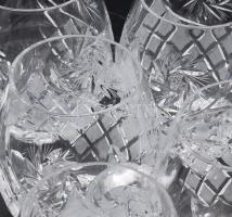 Ólomkristály korsó készlet, csiszolt mintával, 6 darab, hibátlan, m: 12,5 cm