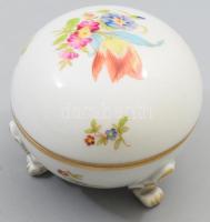 Herendi virág mintás bonbonniere, Kézzel festett. jelzett, lábán tűzrepedéssel 7,5 cm