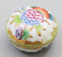 Herendi Viktória mintás bonbonniere, Kézzel festett. jelzett, hibátlan d: 7 cm